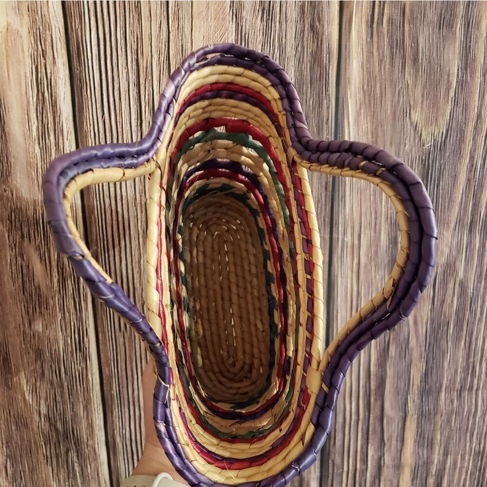 Basket   - Picture 5 of 10